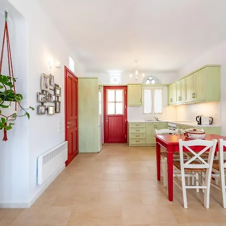 アパート Pirgos *