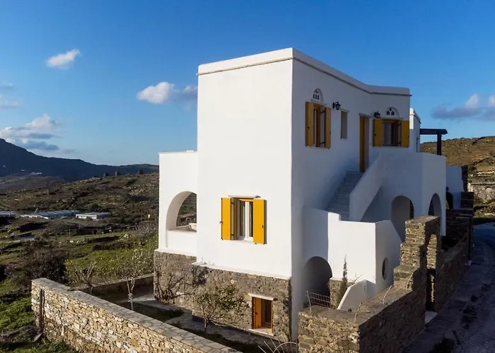 Pirgos アパート *