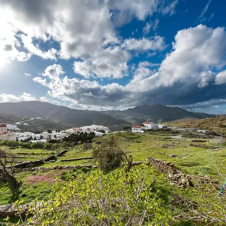 Pirgos アパート *