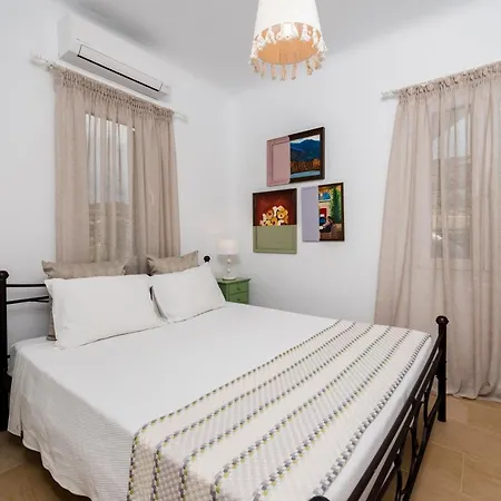 Appartement Pirgos *