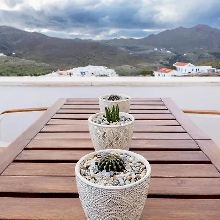 アパート Pirgos Pánormos